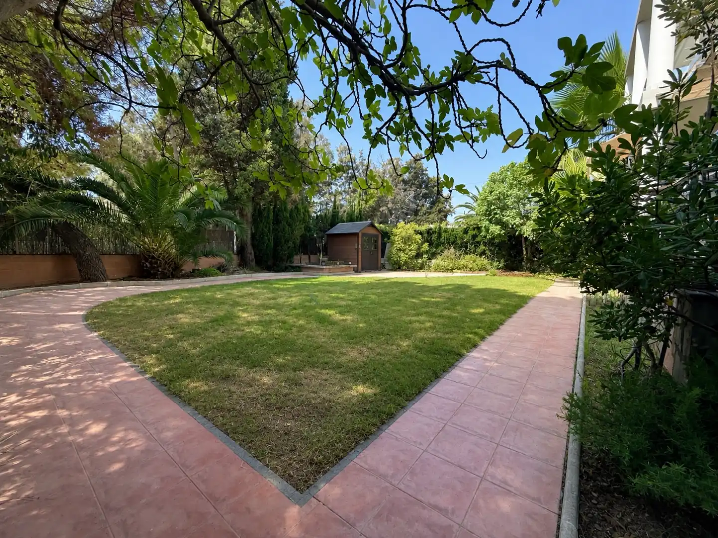 Jardí de Casa o xalet en venda en Sagunto / Sagunt