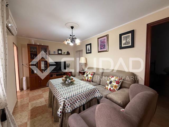 Casa-chalet en Venta en Avenida de Rota