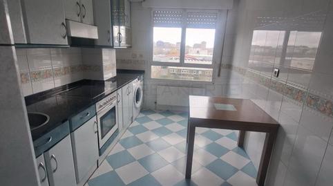 Photo 2 of Flat for sale in Calle del Duque de Wellington, Sansomendi, Vitoria - Gasteiz