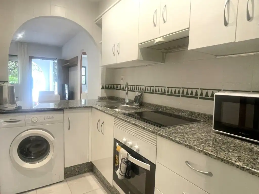Mini appartamento con piscina in vendita a Calle Nuñez De Balboa, imagen 10