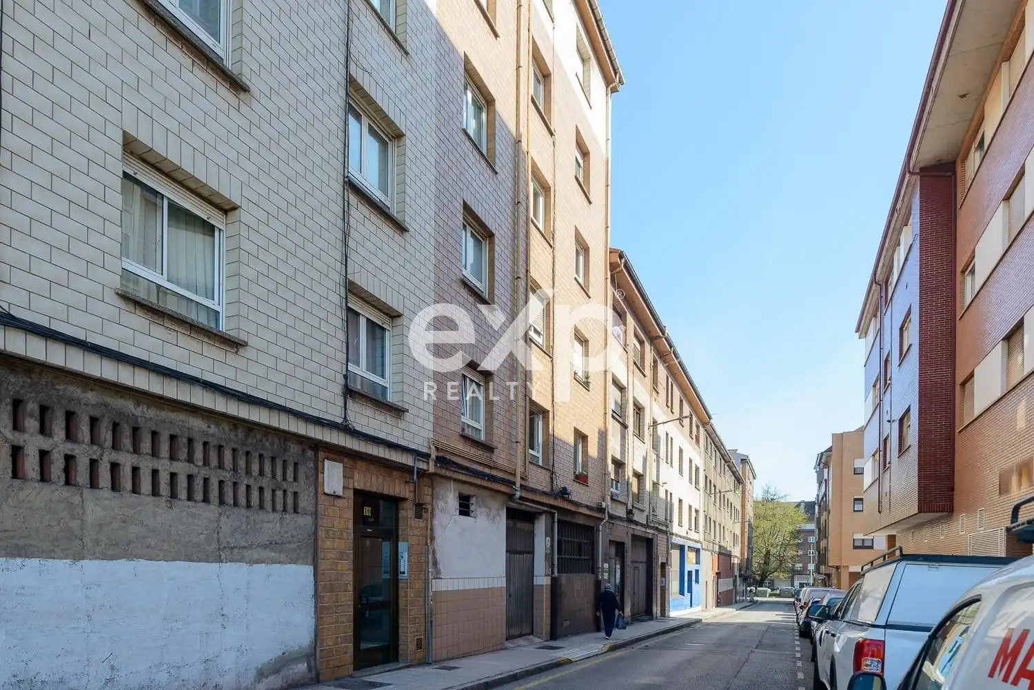 Vista exterior de Pis en venda en Gijón  amb Terrassa i Moblat