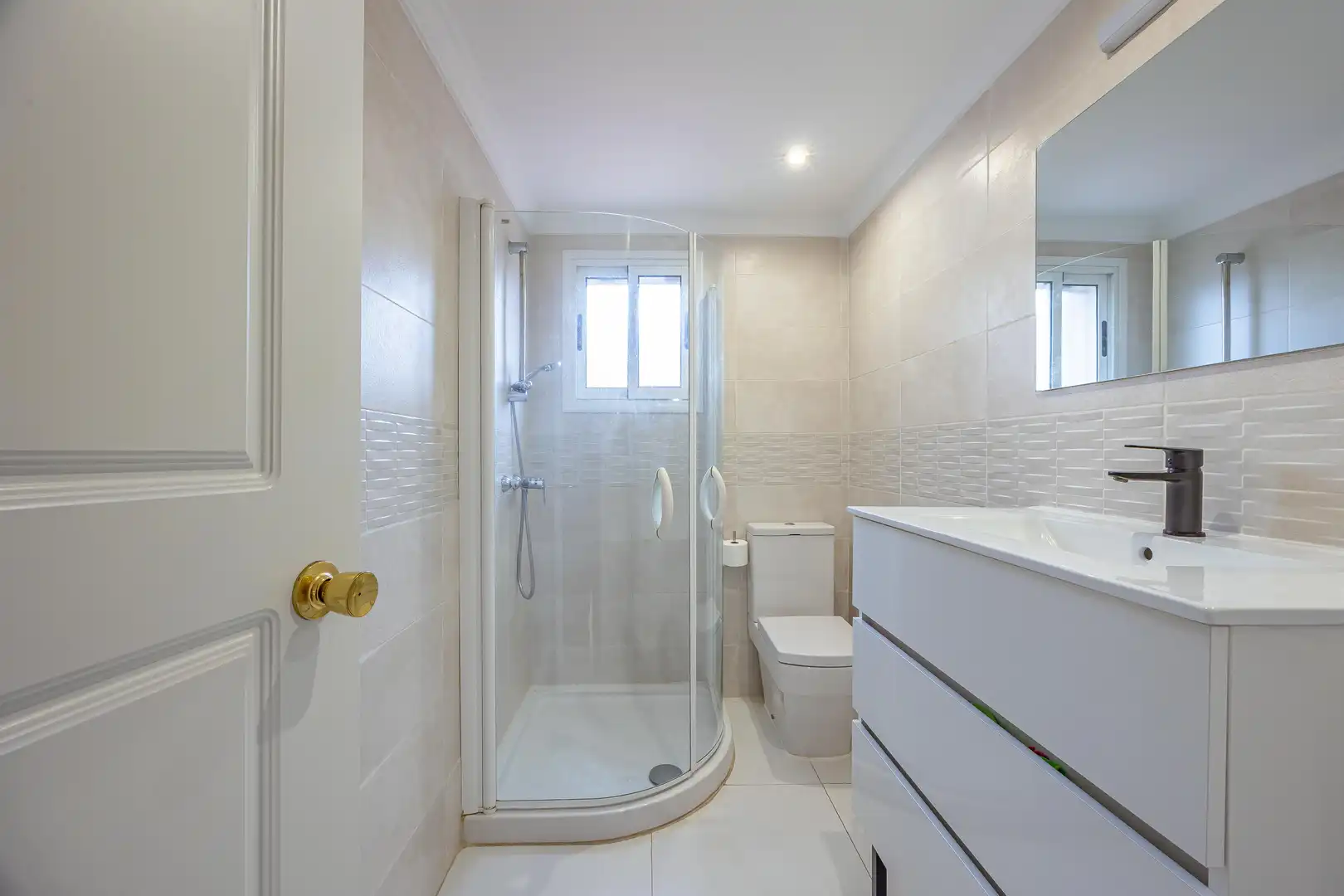 Baño de Casa o chalet en venta en Las Palmas de Gran Canaria con Aire acondicionado, Terraza y Trastero