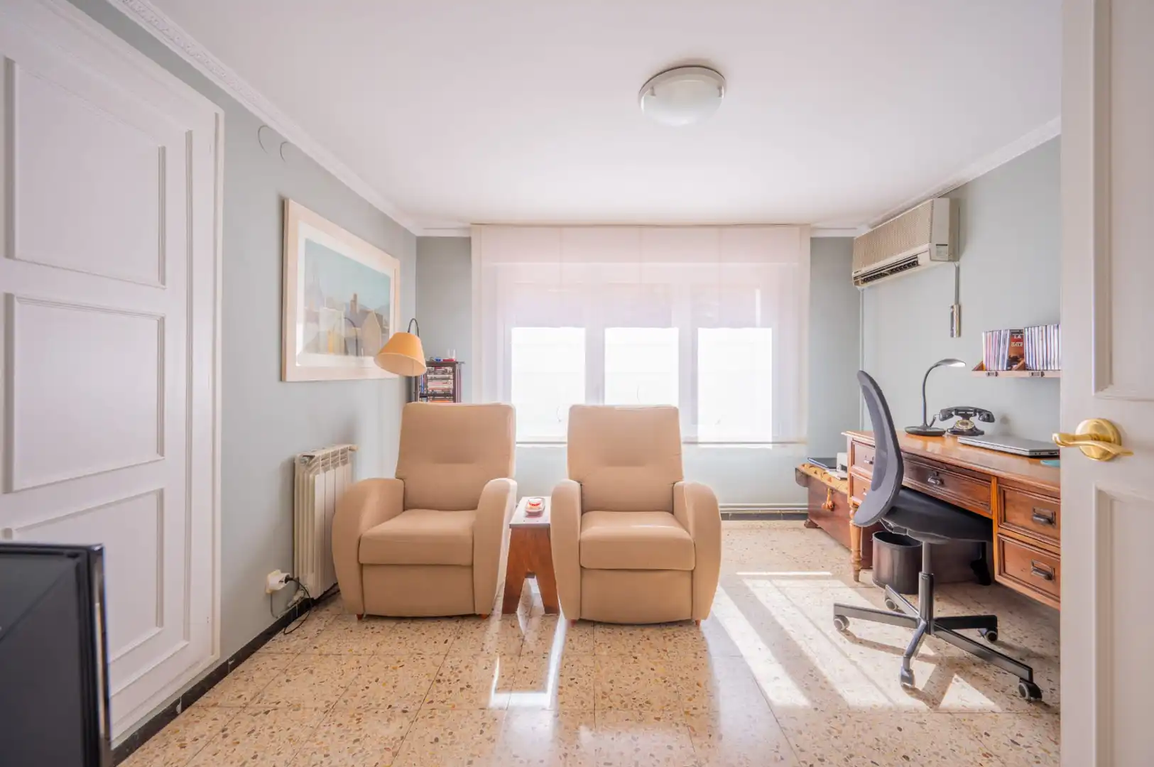 Sala de estar de Casa o chalet en venta en Mataró con Calefacción, Jardín privado y Terraza