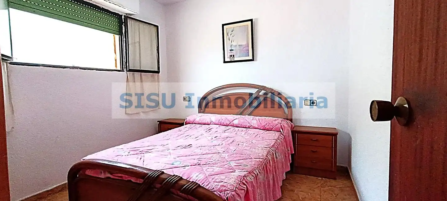Dormitori de Finca rústica en venda en Llíria amb Jardí privat, Terrassa i Piscina