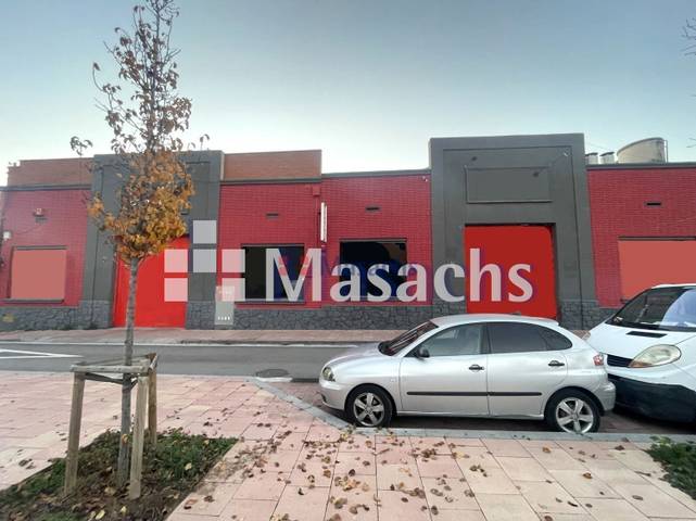 Nave industrial en Alquiler en Segle XX