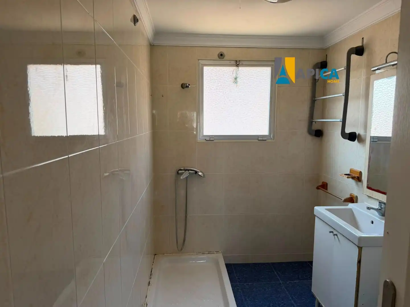 Bathroom of Flat for sale in Chiclana de la Frontera  with Terrace