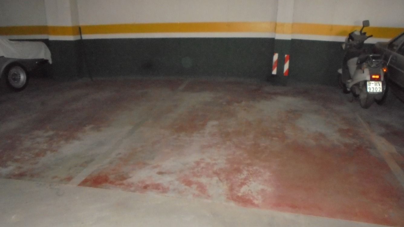 Aparcament de Garatge en venda en Llagostera