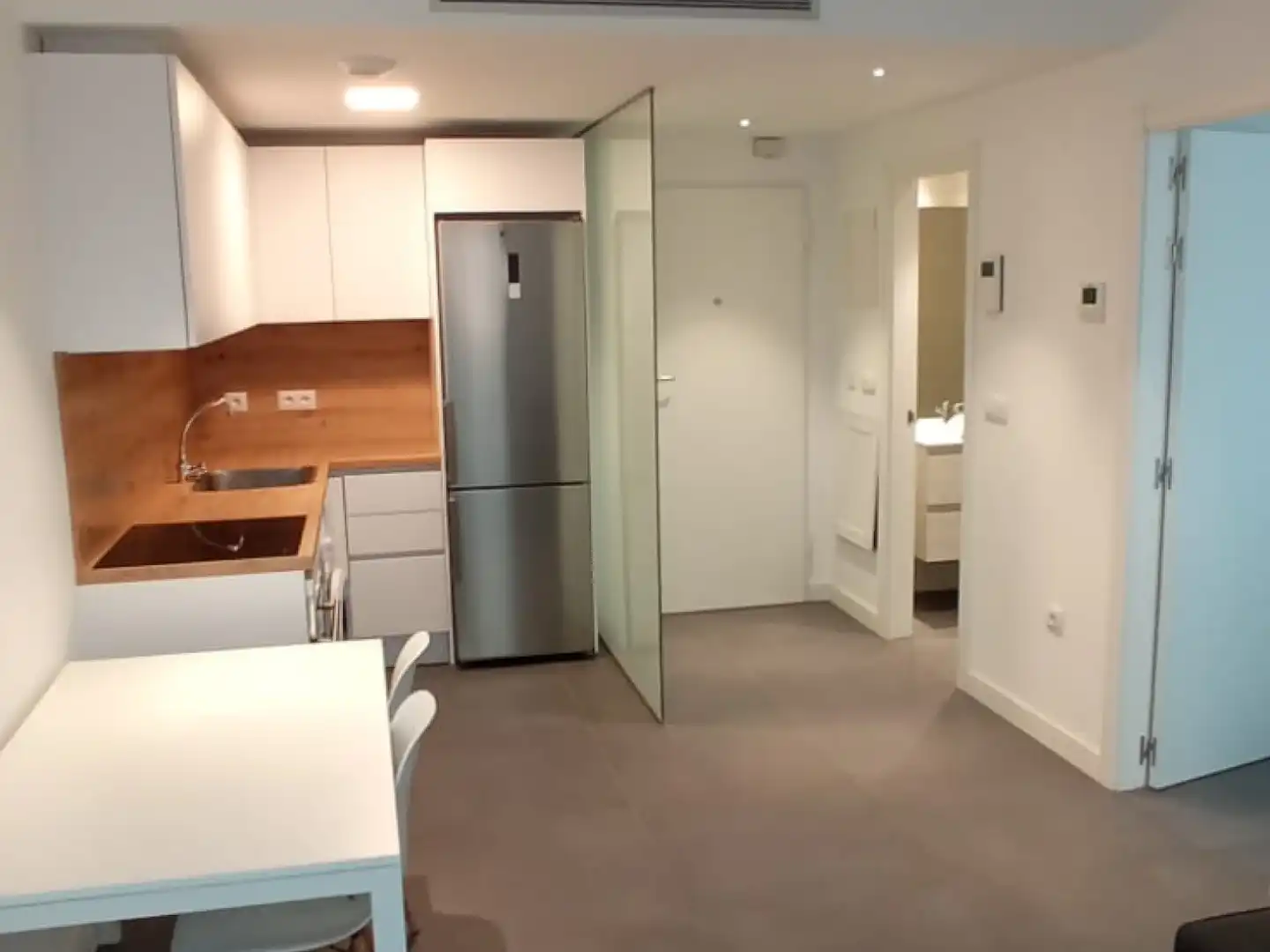Cuina de Apartament de lloguer en  Murcia Capital amb Aire condicionat, Moblat i Rentadora