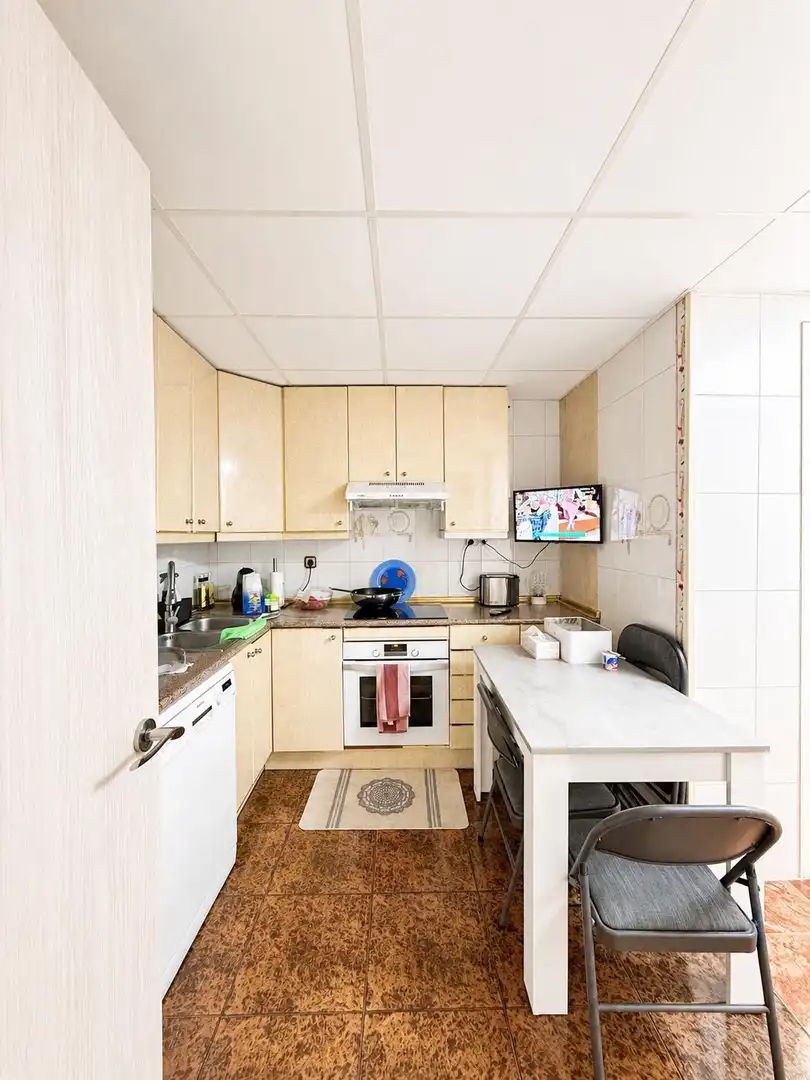 Kitchen of Flat for sale in Parla  with Heating, Parquet flooring and Terrace