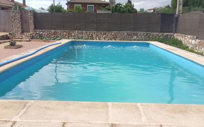 Piscina de Casa o xalet en venda en Pezuela de las Torres amb Calefacció, Jardí privat i Terrassa