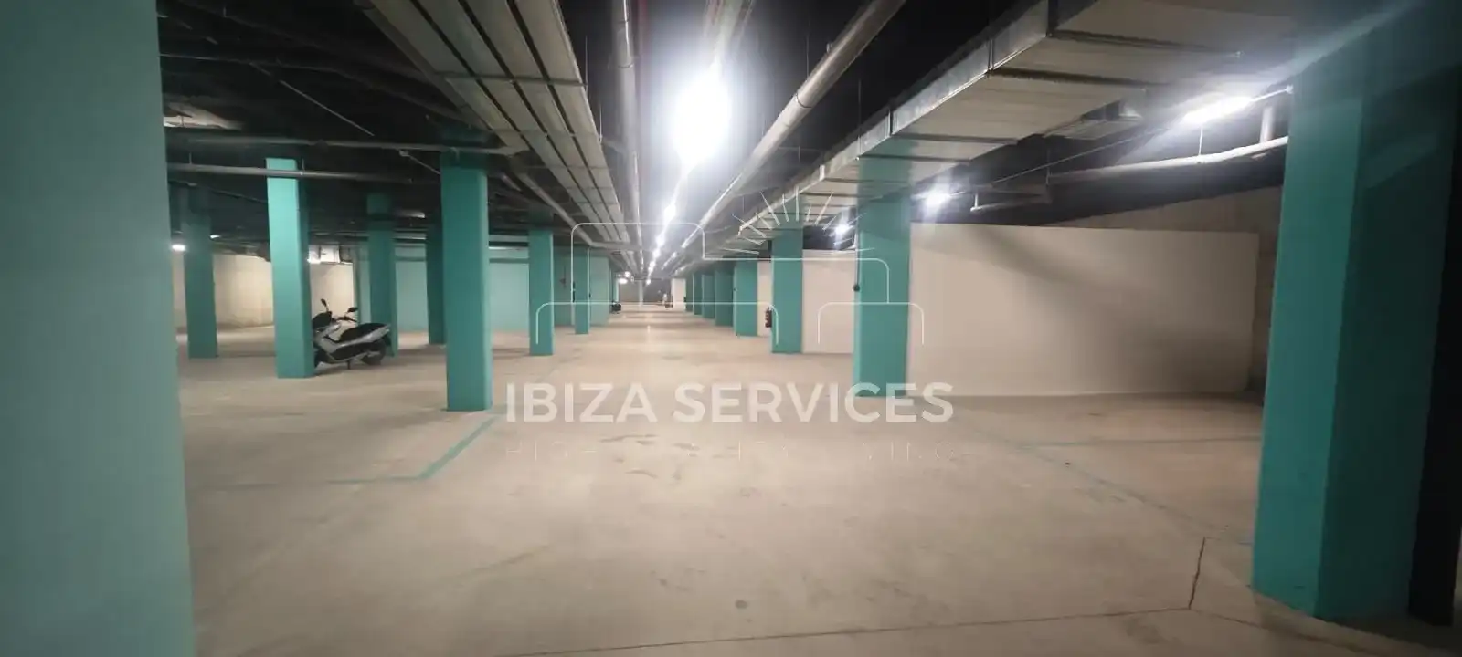 Flat for rent in Eivissa  with Air Conditioner, Private garden and Swimming Pool