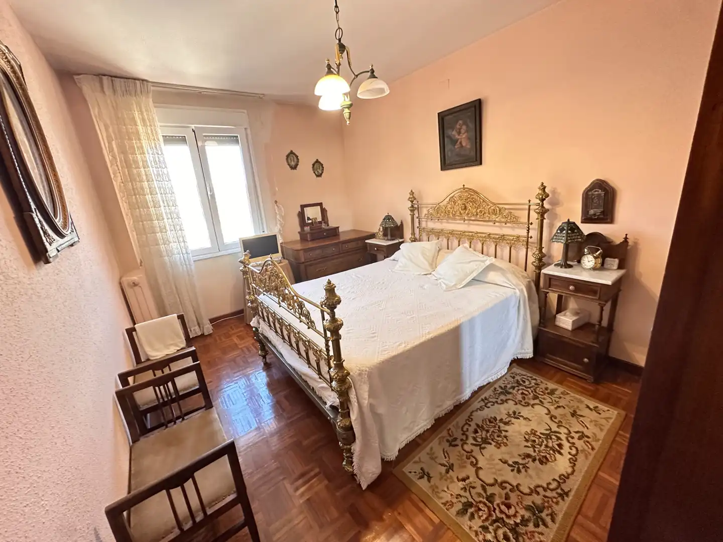 Schlafzimmer von Wohnung zum Verkauf in Cuenca mit Heizung, Parkett und Terrasse