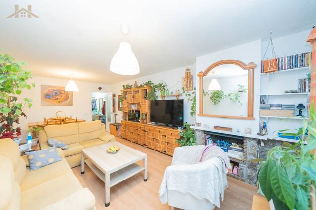 Piso en Venta en Urbanización el Soto en Dehesa – El Soto