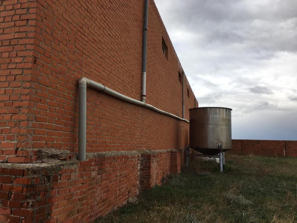 Exterior view of Industrial buildings for sale in Tresjuncos
