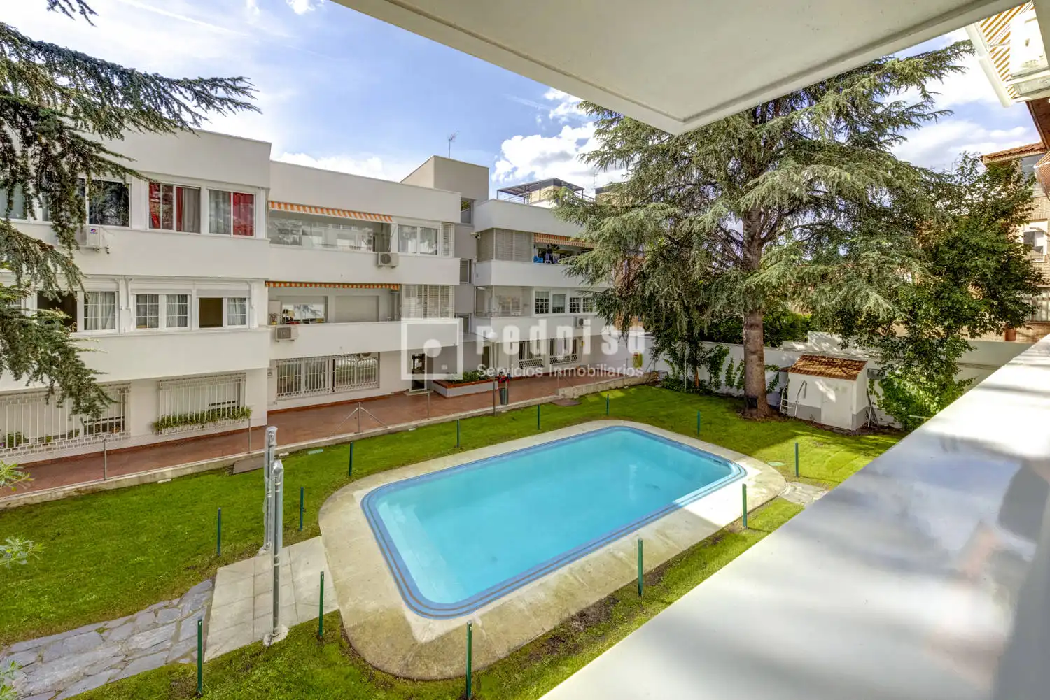 Jardí de Pis en venda en Pozuelo de Alarcón amb Aire condicionat, Calefacció i Terrassa