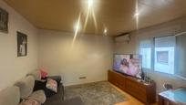 Living room of Flat for sale in L'Hospitalet de Llobregat