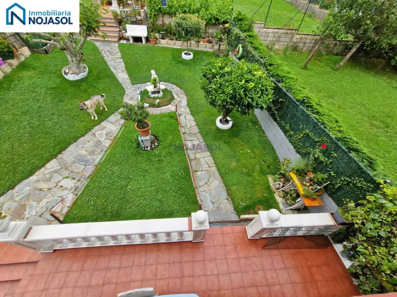 Jardí de Casa adosada en venda en Meruelo amb Calefacció, Jardí privat i Terrassa