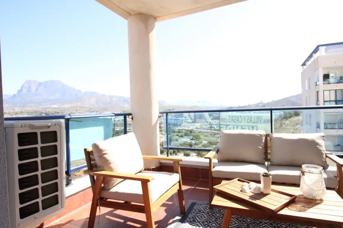 Terrasse von Wohnung zum Verkauf in Villajoyosa / La Vila Joiosa mit Klimaanlage, Terrasse und Abstellraum