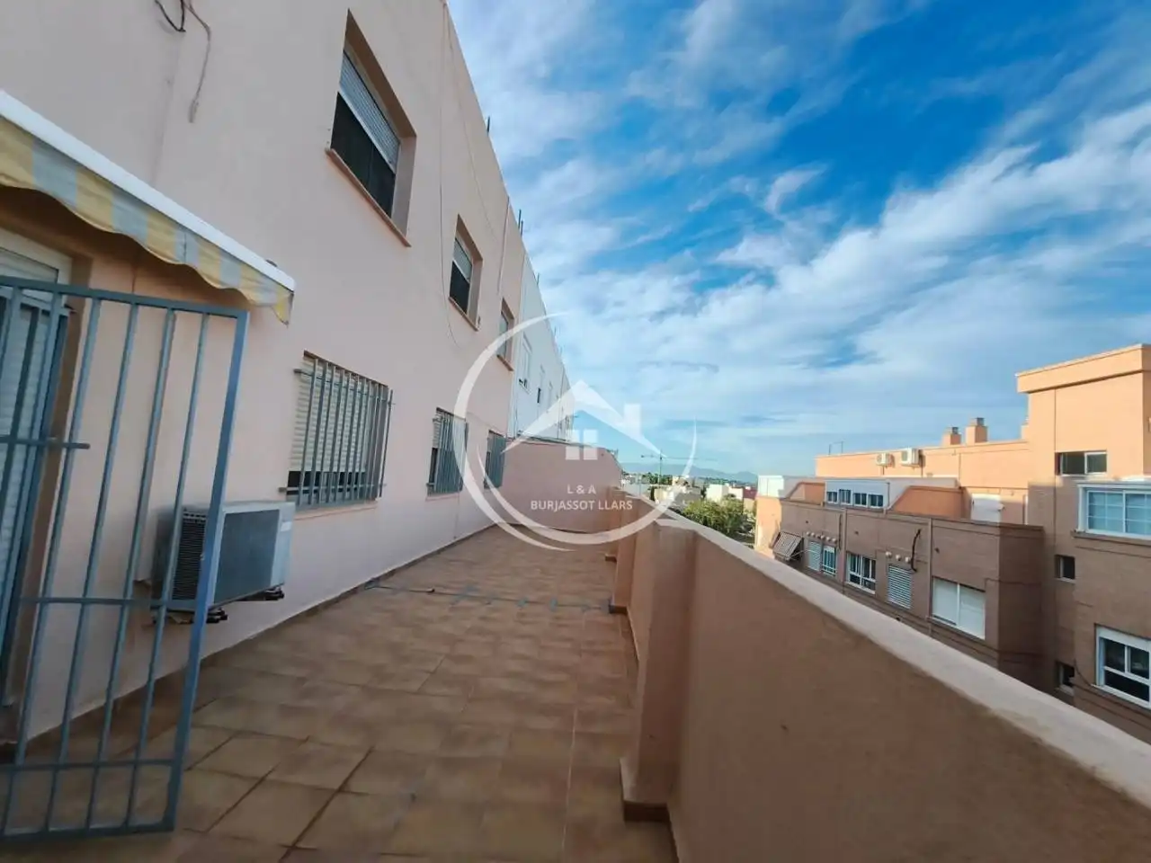 Appartamento con ascensore in affitto a Avenida Pi y Margall, imagen 35