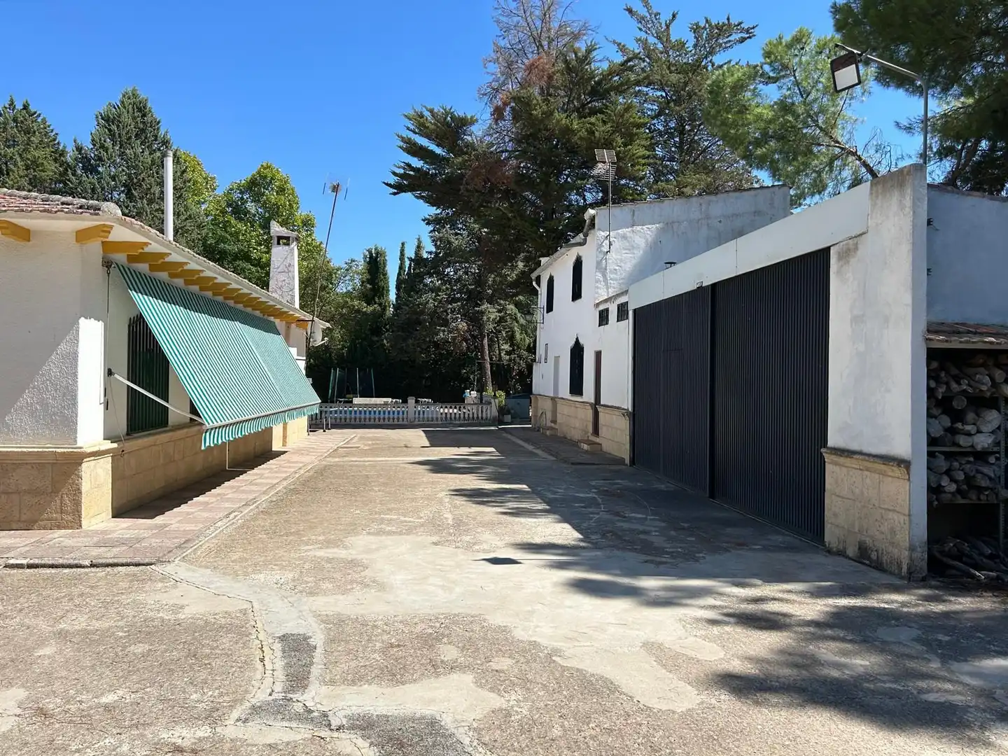 Exterior view of Houses for sale in Alcolea de Calatrava  with Air Conditioner, Heating and Terrace