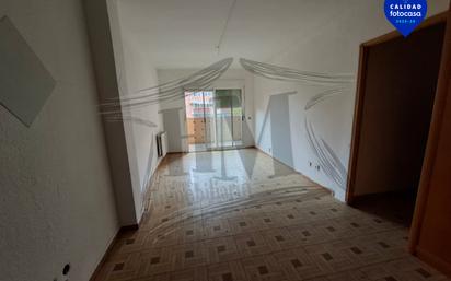 Sala d'estar de Pis en venda en  Madrid Capital amb Aire condicionat, Calefacció i Parquet