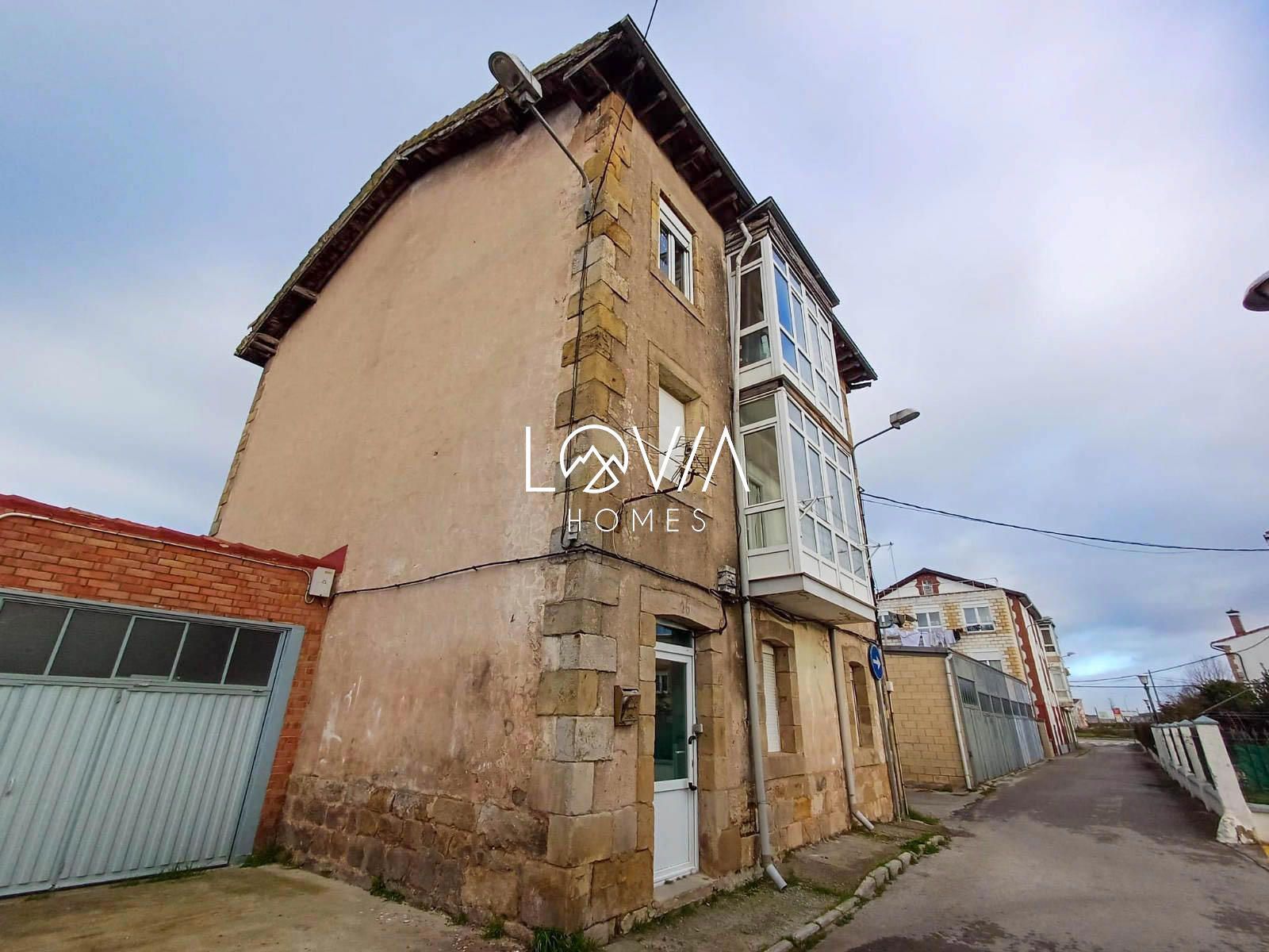 Vista exterior de Piso en venta en Reinosa