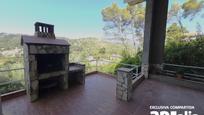 Terrassa de Casa o xalet en venda en Castellar del Vallès amb Calefacció, Jardí privat i Terrassa