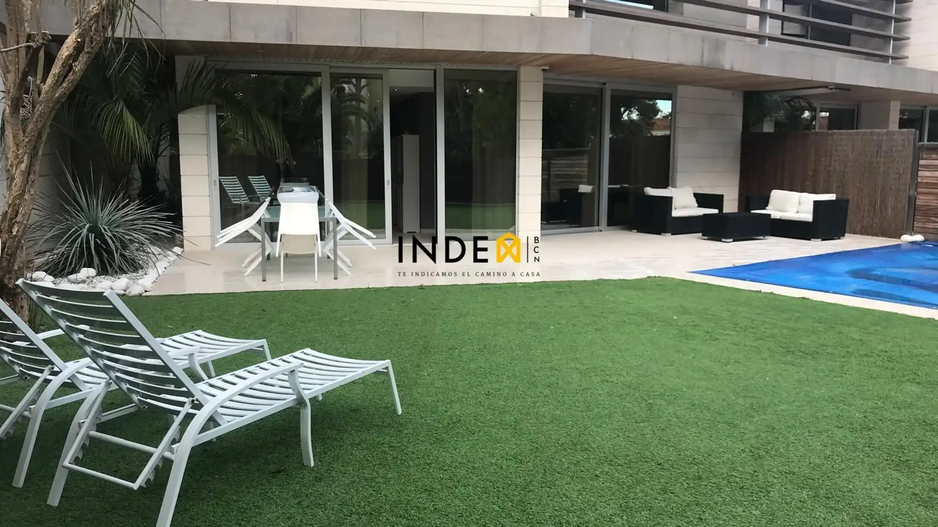 Terrassa de Casa o xalet de lloguer en Sitges amb Aire condicionat, Calefacció i Jardí privat