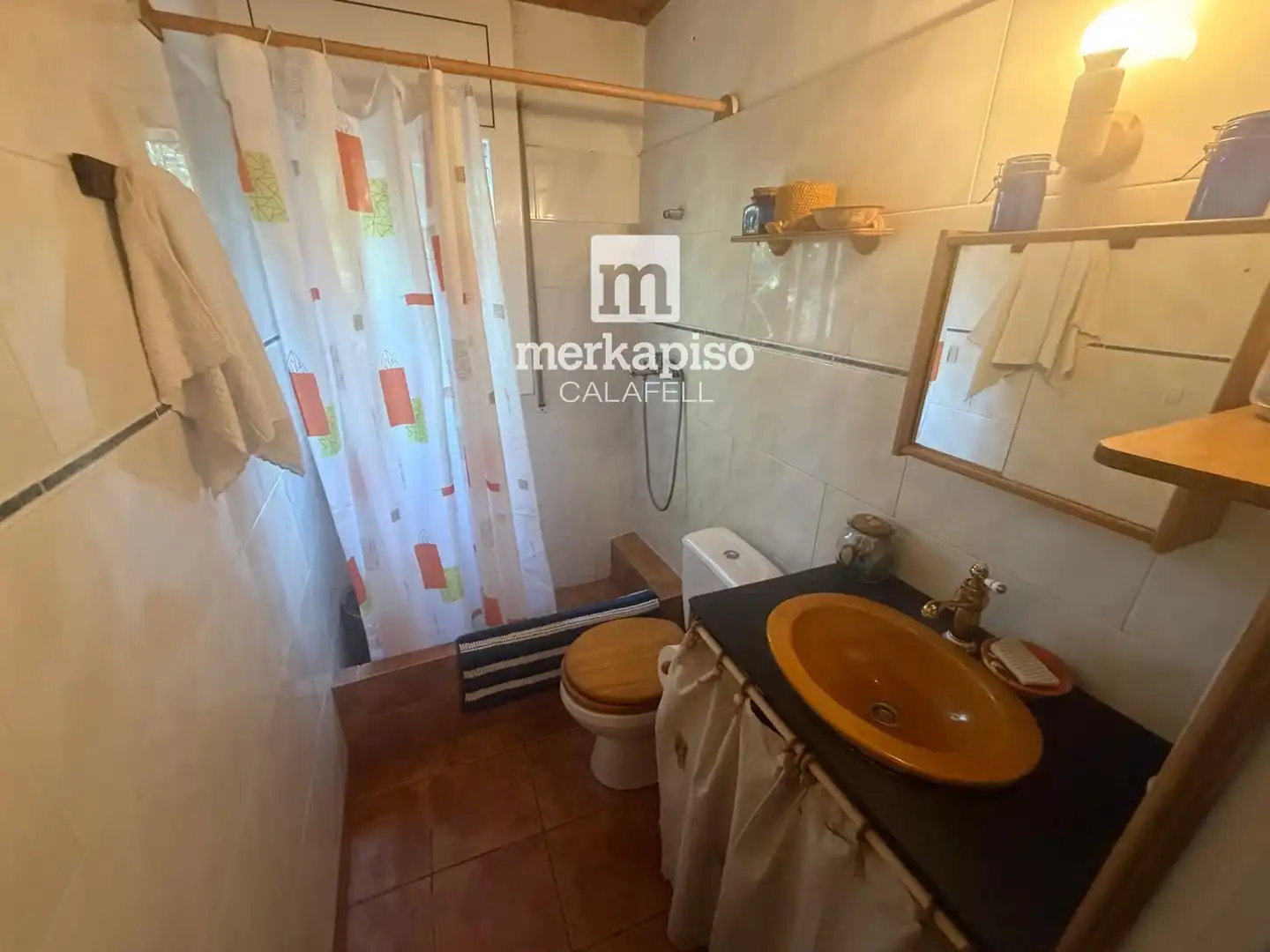 Bany de Casa o xalet en venda en El Montmell amb Calefacció i Jardí privat