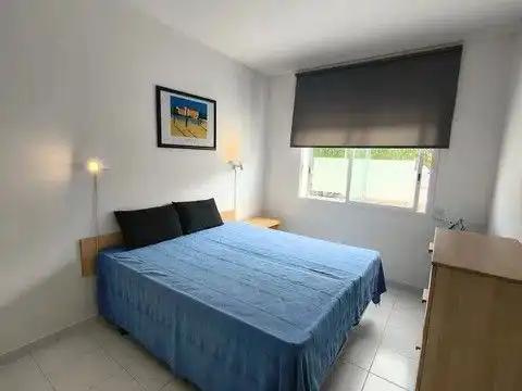 Schlafzimmer von Wohnungen zum Verkauf in Pals mit Heizung, Privatgarten und Terrasse