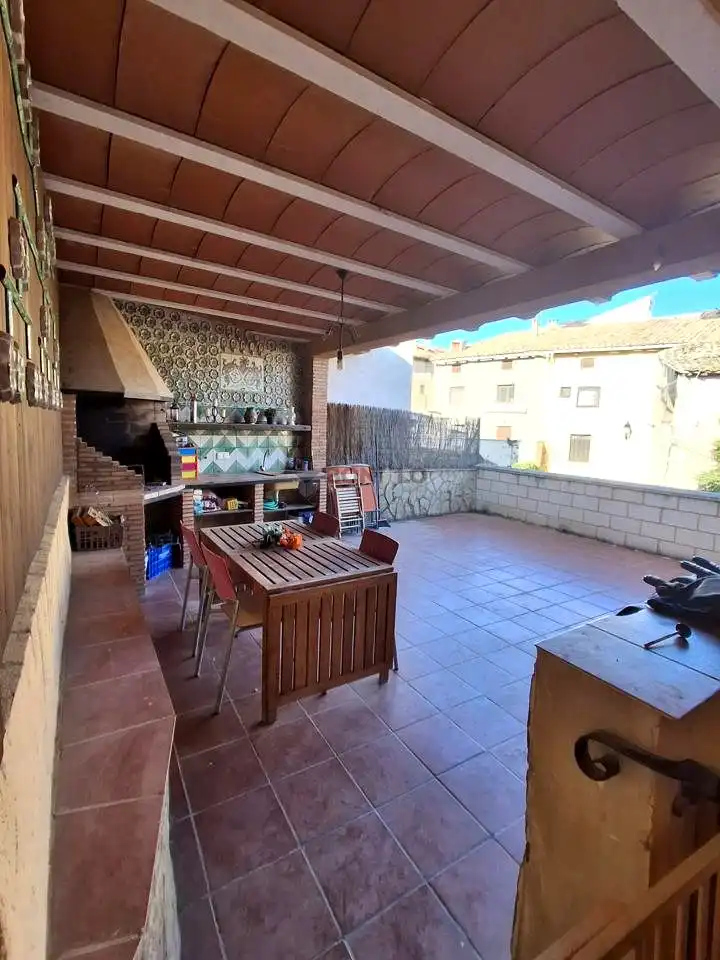 Terrassa de Casa o xalet en venda en Cascante del Río amb Calefacció, Terrassa i Moblat