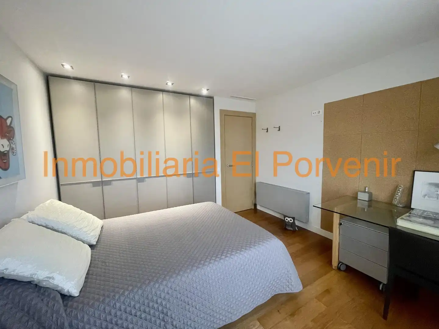 Habitación de Casa o chalet en venta en Torrent con Aire acondicionado, Calefacción y Jardín privado