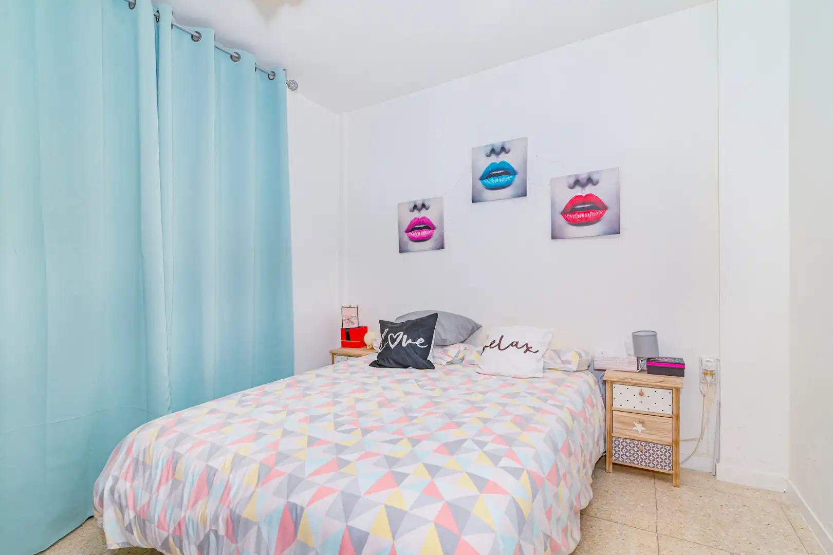 Schlafzimmer von Wohnung zum Verkauf in Granada mit Balkon