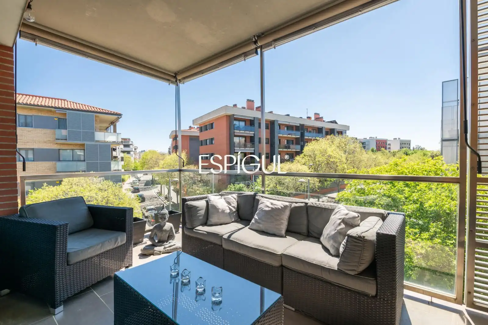 Terrasse von Wohnung zum Verkauf in Sant Cugat del Vallès mit Klimaanlage, Heizung und Parkett