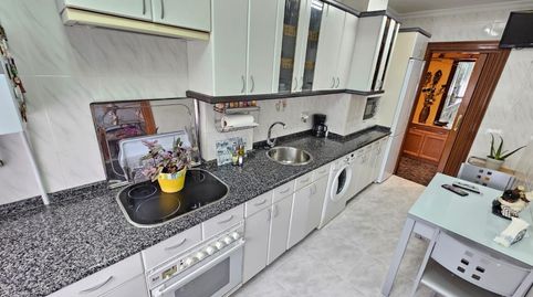 Foto 2 de Piso en venta en Caserio Somorrostro, Villalegre - La Luz, Avilés