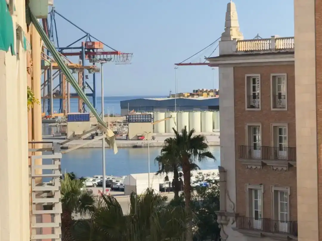 Vista exterior de Pis en venda en Málaga Capital amb Balcó
