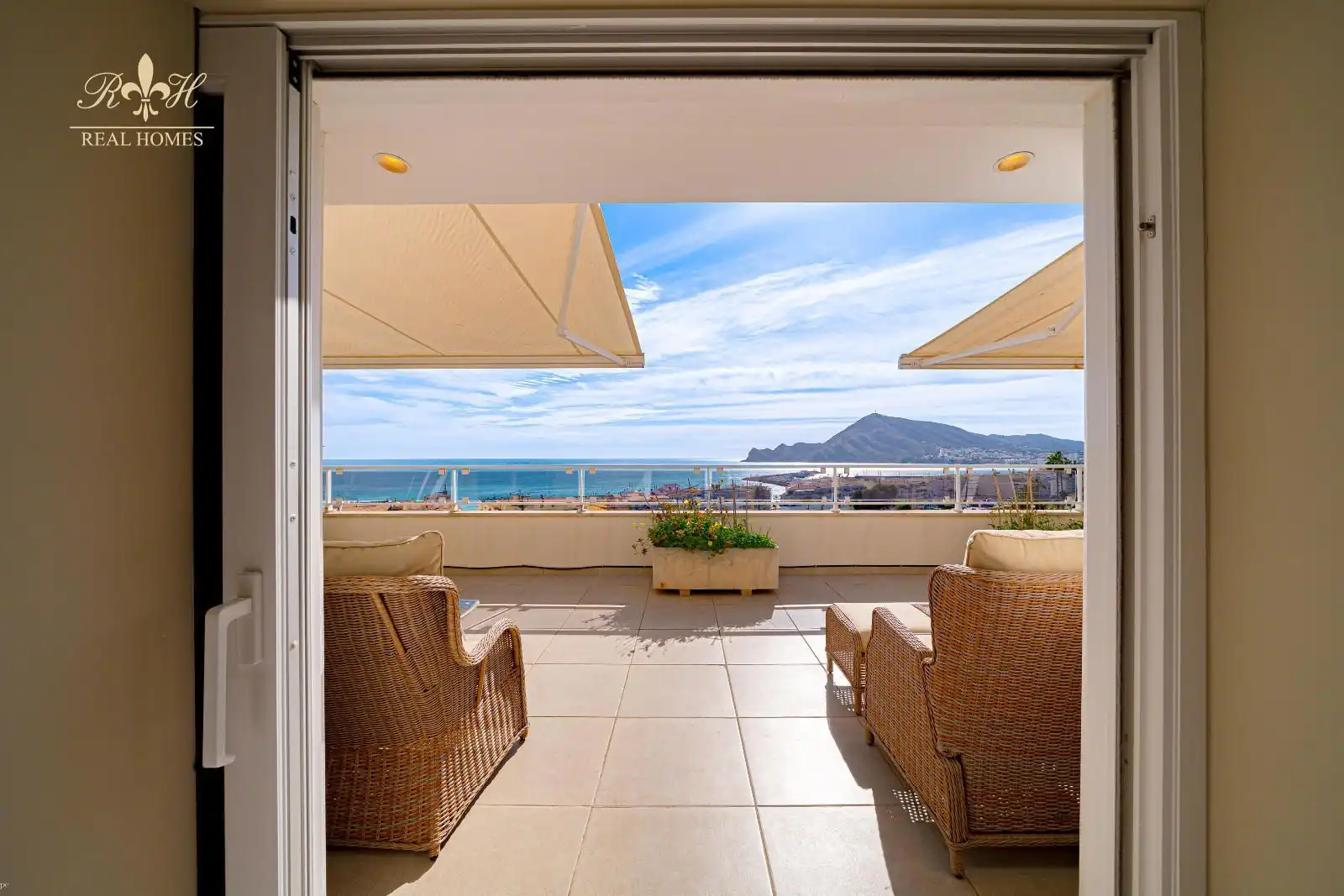 Terrasse von Dachboden zum Verkauf in Altea mit Klimaanlage, Heizung und Schwimmbad