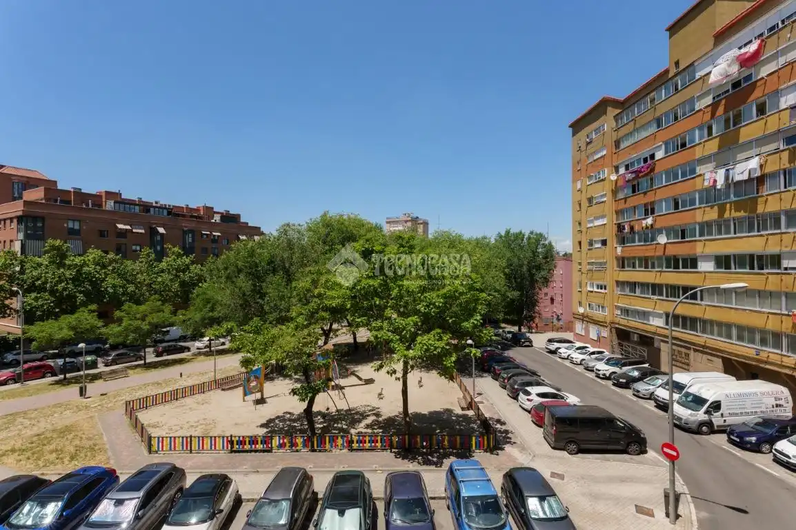 Parkplatz von Wohnung zum Verkauf in Madrid mit Heizung und Balkon