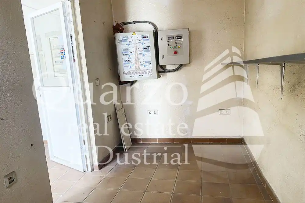 Nau industrial en venda a Muñopedro, imagen 12