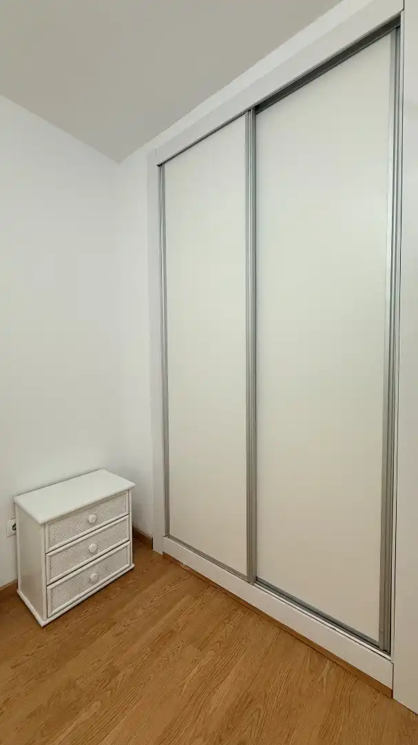 Habitación de Piso en venta en Torremolinos con Aire acondicionado, Terraza y Trastero