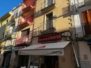 Country homes for sale in Torredembarra  with Air Conditioner, Heating and Storage room