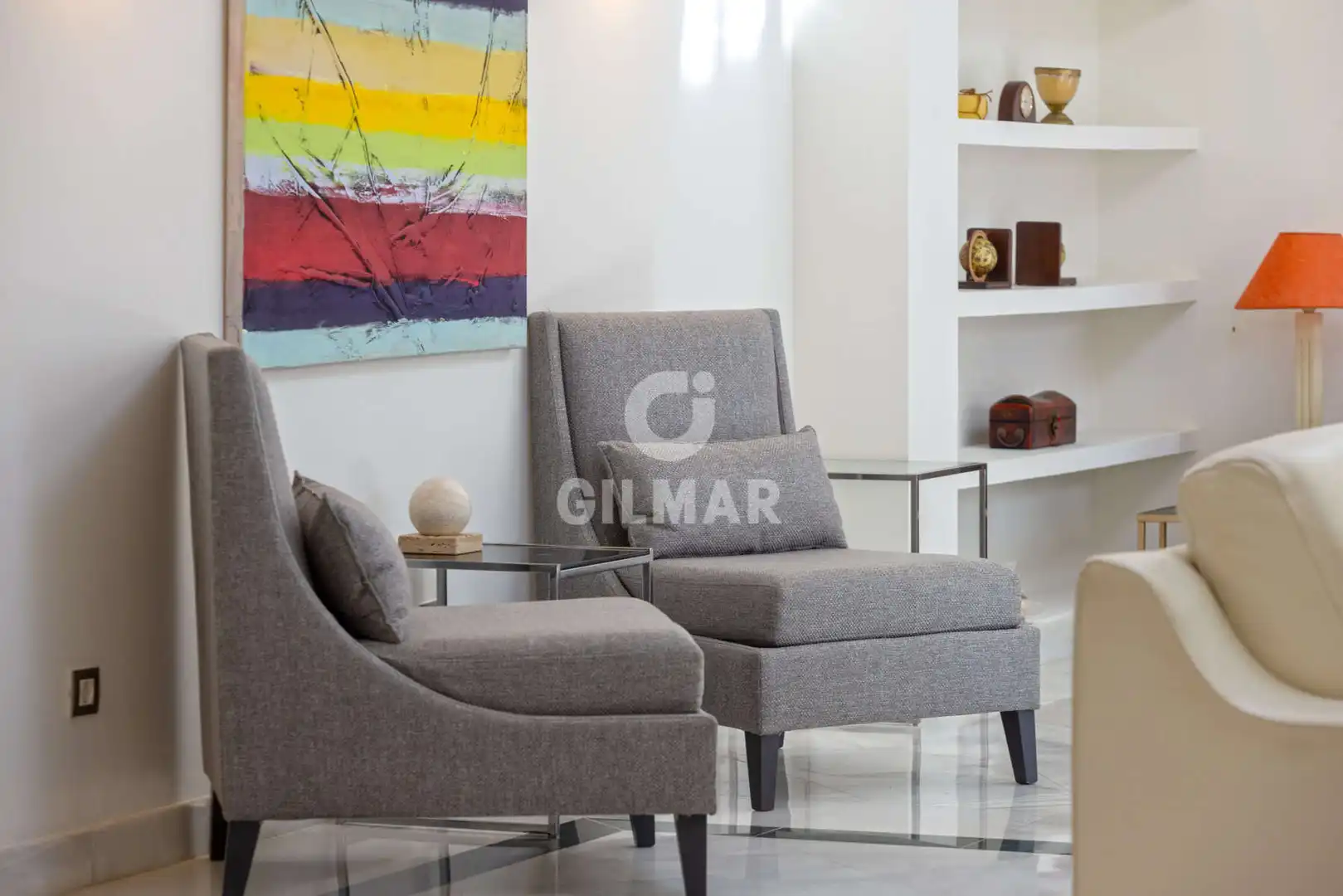 Sala de estar de Casa o chalet en venta en Estepona con Calefacción, Jardín privado y Piscina