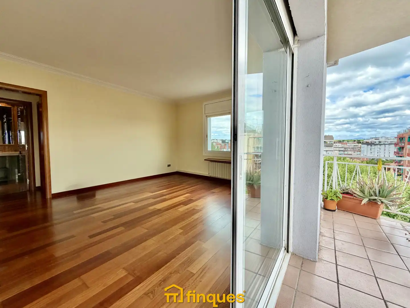 Terraza de Piso en venta en Mollet del Vallès con Aire acondicionado, Calefacción y Parquet