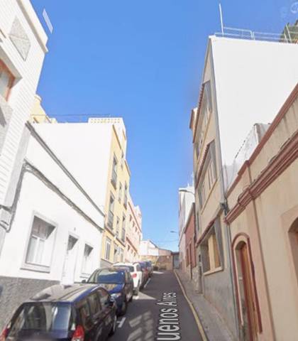 Piso en Venta en C/ Buenos Aires en La Montañeta - La Goleta - El Cerrillo