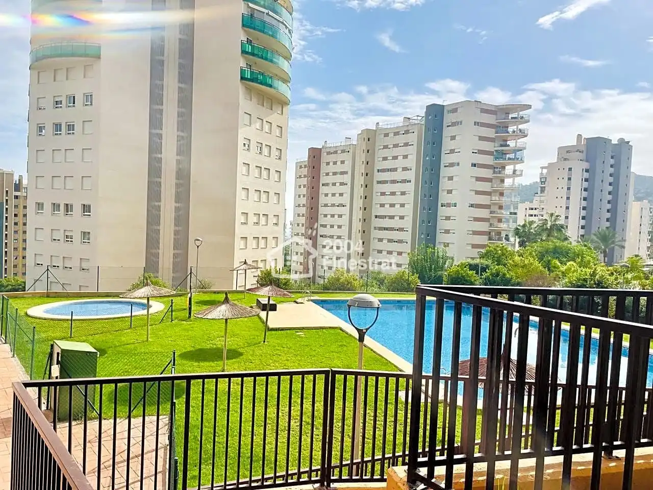Piscina de Apartament de lloguer en Villajoyosa / La Vila Joiosa amb Aire condicionat, Terrassa i Moblat