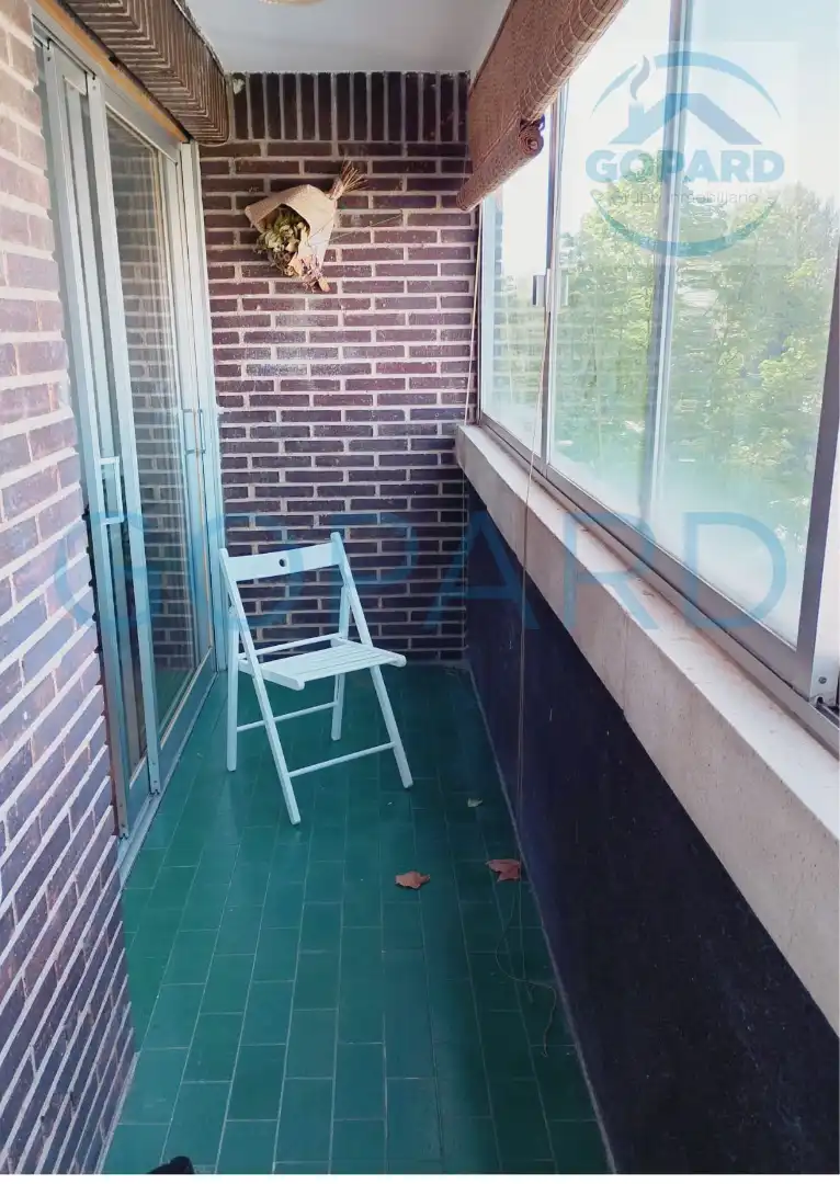 Terraza de Piso de alquiler en Villanueva de la Cañada con Calefacción, Parquet y Terraza