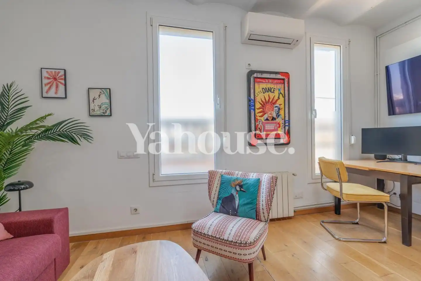 Sala d'estar de Àtic en venda en Barcelona amb Aire condicionat, Calefacció i Parquet