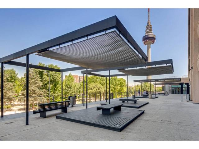 Oficina en Alquiler en Juan Esplandiu en Estrella