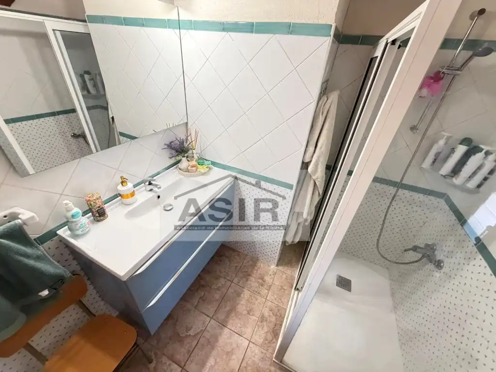 Baño de Casa o chalet en venta en Alzira con Terraza y Piscina