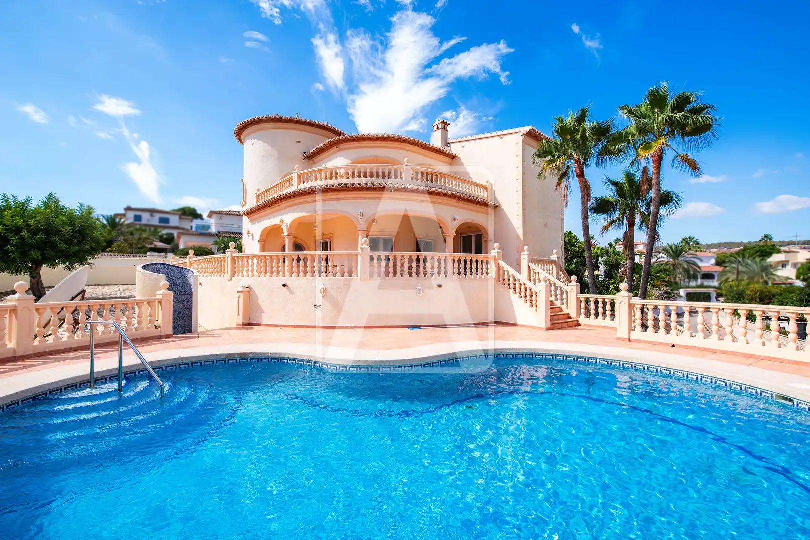 Detached house with pool for sale in La Fustera